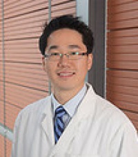 Dr. Robert Lee MD, Pulmonologist