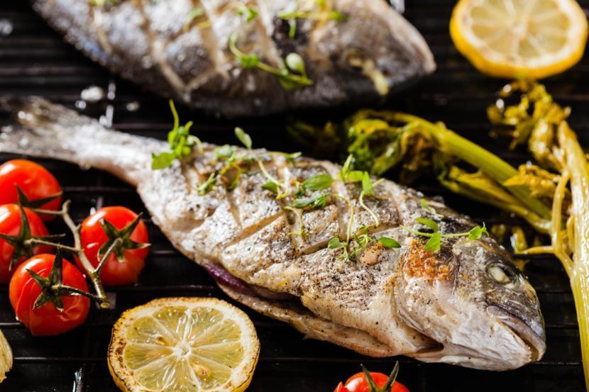 Eat More Fish if You Have Rheumatoid Arthritis, Study Says