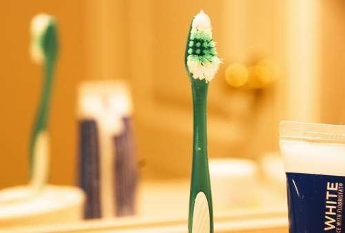 When Should I Replace My Toothbrush?