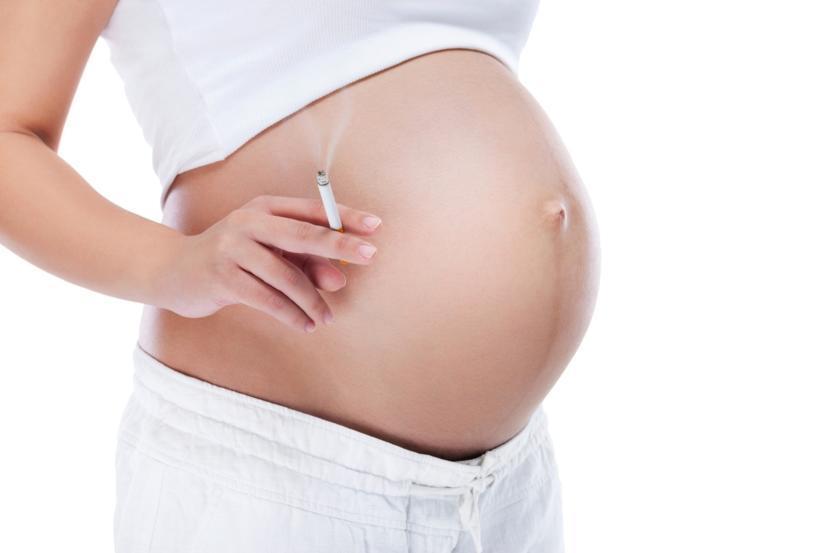 Smoking During Pregnancy is Linked to Blood Vessel Damage in Children